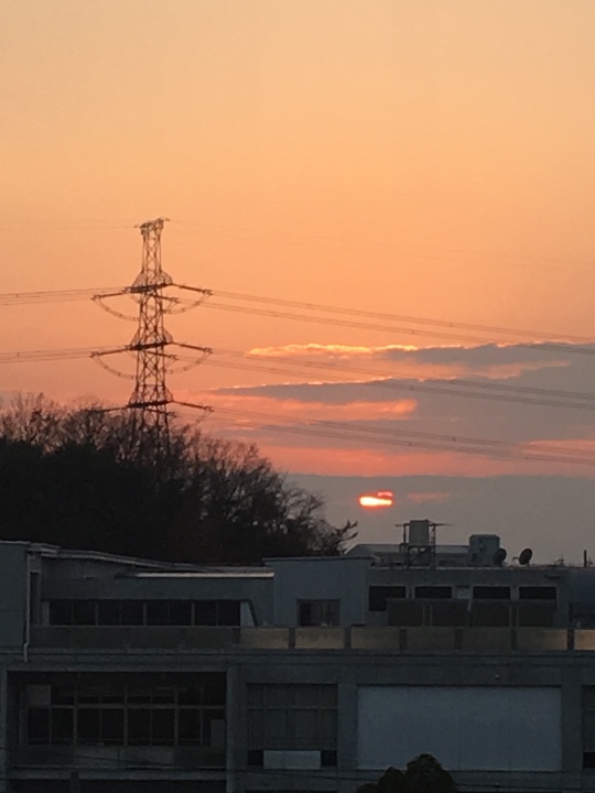 【屋上からの風景】京都八幡倉庫からの夕陽
