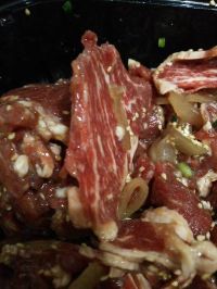 プルコギビーフ肉凍ってました 入間