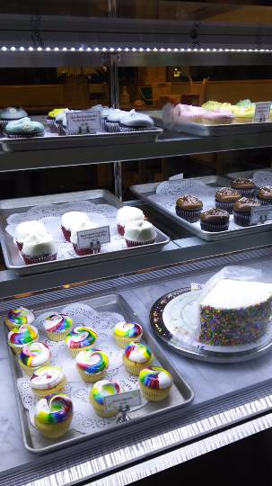 ひとりで【ハワイアンフェア】開催！ハワイに行った事有る方も無い方も一緒にワイワイしませんか♪