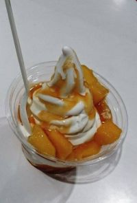 新サンデー   「トロピカルフルーツサンデー 」350円ﾝ  ～(о´∀`о)ノ