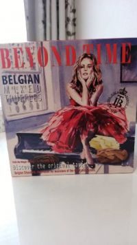 BEYOND TIME（赤いドレスのお姉さんのチョコ）