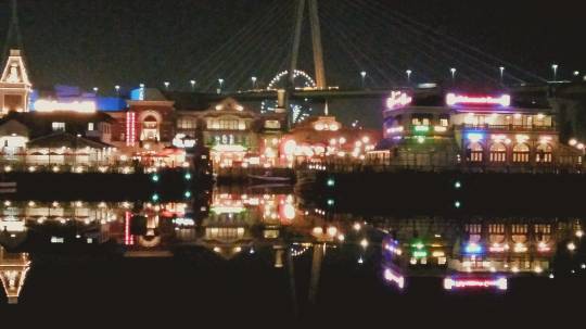 EGG&#039;S CAFE　in  America !!　(なんちゃって～♪)