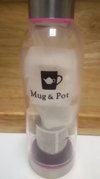 東方美人茶についてきたポットで氷だし緑茶