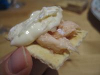 サーモンハラミ燻製でおつまみ