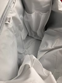 新しいクーラーバッグ