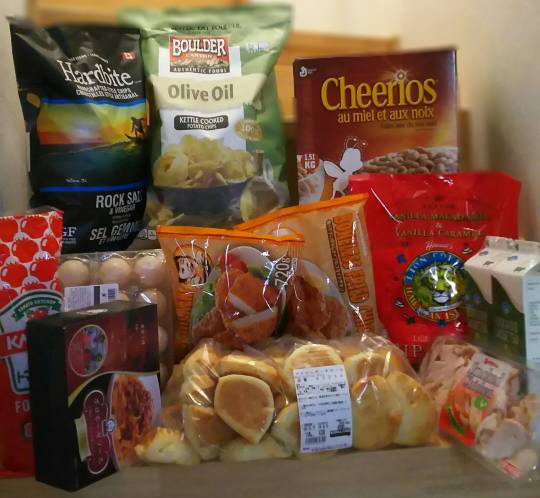 『カートは放置しないで‼』と声かけが有り本日は野良カートは無しの新三郷倉庫14時IN