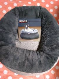 KIRKLANDペット用ベッド　ドーナツ型　再入荷