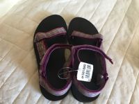 前橋 ウォーターテーブル teva ビルケンシュトック