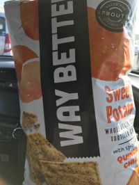 スイートポテトトルティーヤチップス。