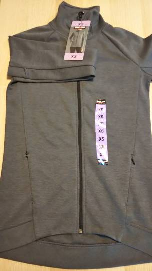 9月29日(日曜日)　久山倉庫店｜16:20分くらいに会員更新のため
混...