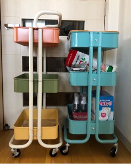 IKEAワゴンとコストコワゴン。