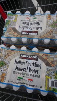 11月28日(木曜日)　北九州倉庫店｜2日間限り1つ買うと1無料やってました。...