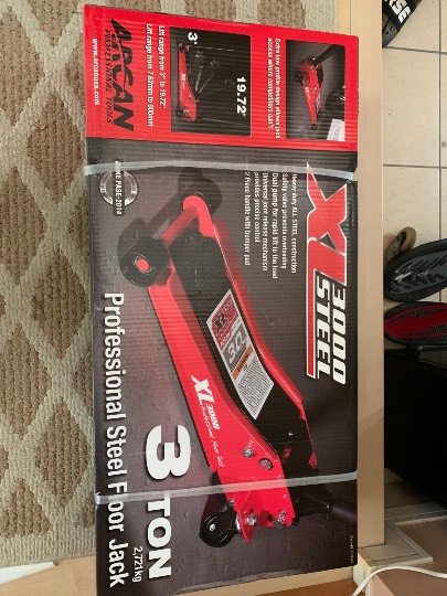 11月22日(金曜日)　中部空港倉庫店｜今シャッター開きました。...