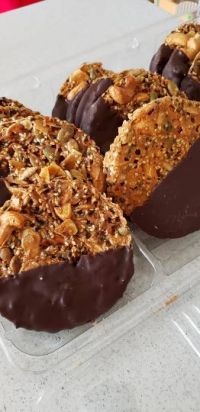 1月22日(水曜日)　川崎倉庫店｜チョコクレープロール、モンブランケーキ、...