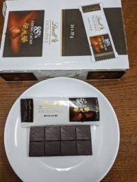 リンツのエクセレンス85%カカオチョコレート
