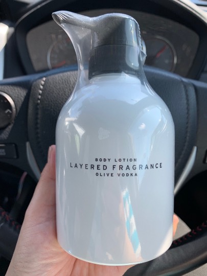 8月28日(金曜日)　中部空港倉庫店｜おはようございます。
お昼から行きます...