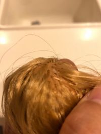 バービー人形の留め具？タグピン？の外し方