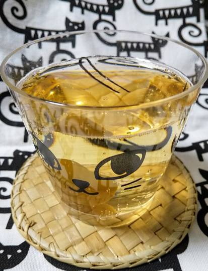 【スナックJINJIN】６号店、クーラーいらずの寒い社交場にいらっしゃい～♡