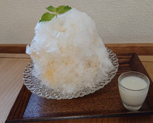 EGG&#039;S CAFE 　タマゴも溶けそうな暑さ...