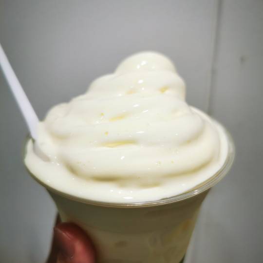 9月8日(火曜日)　札幌倉庫店｜フードコートのソフトクリームが、チーズイ...