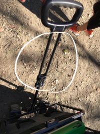 折りたたみワゴンXL 持ち手の下伸縮部分