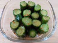 台湾風混ぜそばのタレできゅうり漬け