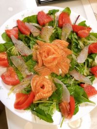 サーモンの薔薇