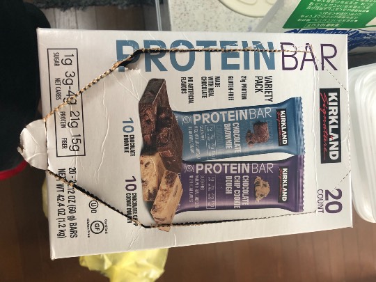 カークランド、プロテインバーありますか？