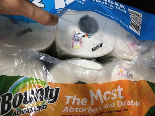 バウンティキッチンペーパーの包装破れ