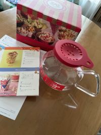 3月21日(日曜日)　札幌倉庫店｜駐車場に入る車の行列がすごい
１２号線...