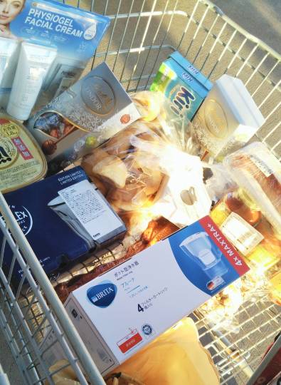 10月29日(金曜日)　新三郷倉庫店｜新三郷倉庫バックヤードに商品在庫がパンパ...