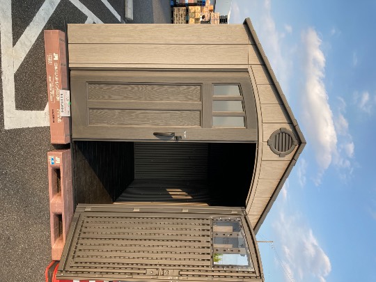 倉庫　お家みたいな