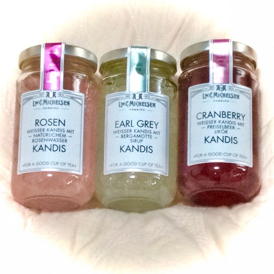 マスク同窓会詰所兼ニューフェイス歓迎所(思いやり)