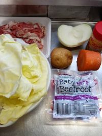 コストコのビーツでボルシチを作りました
