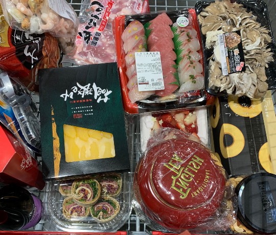 マスク同窓会詰所兼ニューフェイス歓迎所(思いやり)