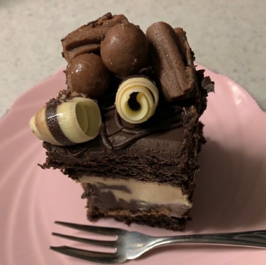 【スナックJINJIN】18号店  ♪♪ワタシは eighteen ♪♪ ←昭和のね♡  