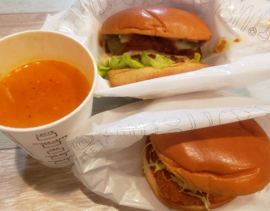 マスク同窓会詰所兼ニューフェイス歓迎所35(思いやり)