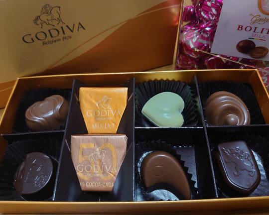 マスク同窓会詰所兼ニューフェイス歓迎所35(思いやり)