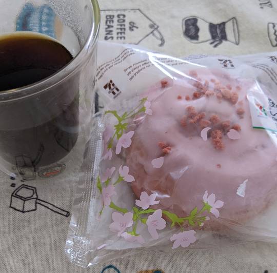 スナック【JINJIN】祝！20号店!!　成人の集いの場♪