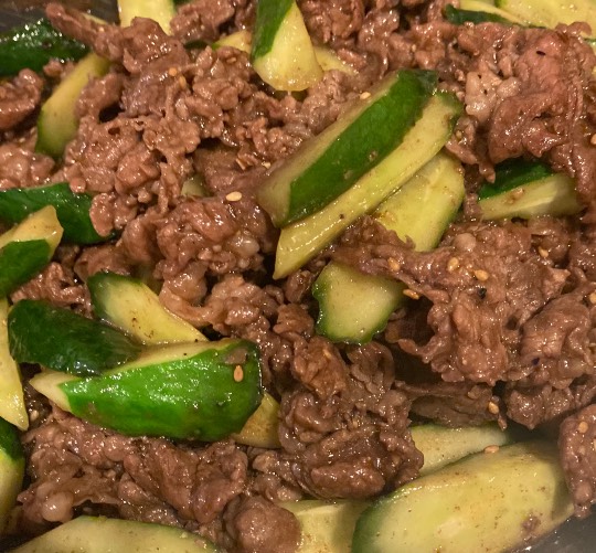 【スナックJINJIN】21号店　ハタチヲスギタラニジュウイチ♥