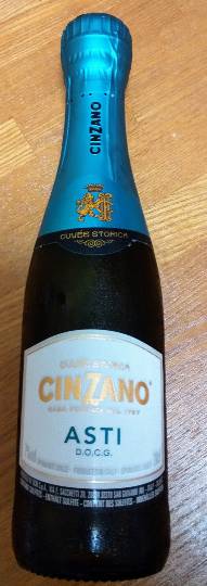 【スナックJINJIN】21号店　ハタチヲスギタラニジュウイチ♥