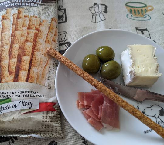 【スナックJINJIN】21号店　ハタチヲスギタラニジュウイチ♥