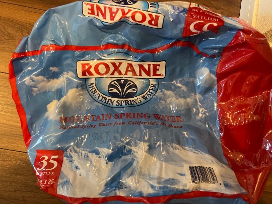 　500mlペットボトル水の在庫状況教えて下さい