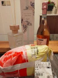 12月21日(水曜日)　広島倉庫店｜ヤンジーガムロの試食があり、牛乳割りで頂...