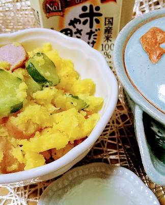 【スナックJINJIN】キッチンカー 水面に映る風 または秋 (出張営業5)