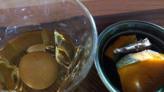 【スナックJINJIN】キッチンカー 水面に映る風 または秋 (出張営業5)