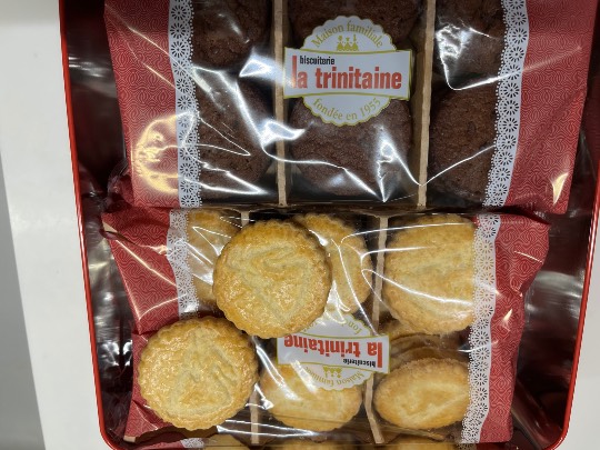 LA TRINITAINE COOKIES TIN