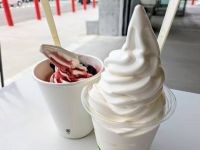 5月15日(木曜日) 　石狩倉庫店｜インコスなう。
ダークチェリーサンデー...