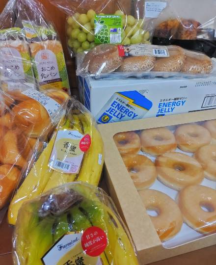 5月15日神戸倉庫で買ったブドウめっちゃ甘かったよ