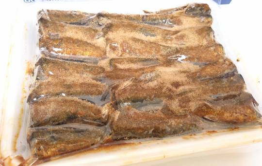 いわし甘露煮  金ごま包み